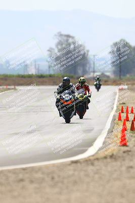 media/Jun-07-2025-TrackDaz (Sat) [[4413525952]]/C Group/240pm (Turn 9)/